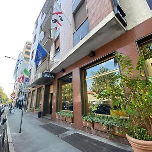 Mokinba Sant'ambroeus Milano